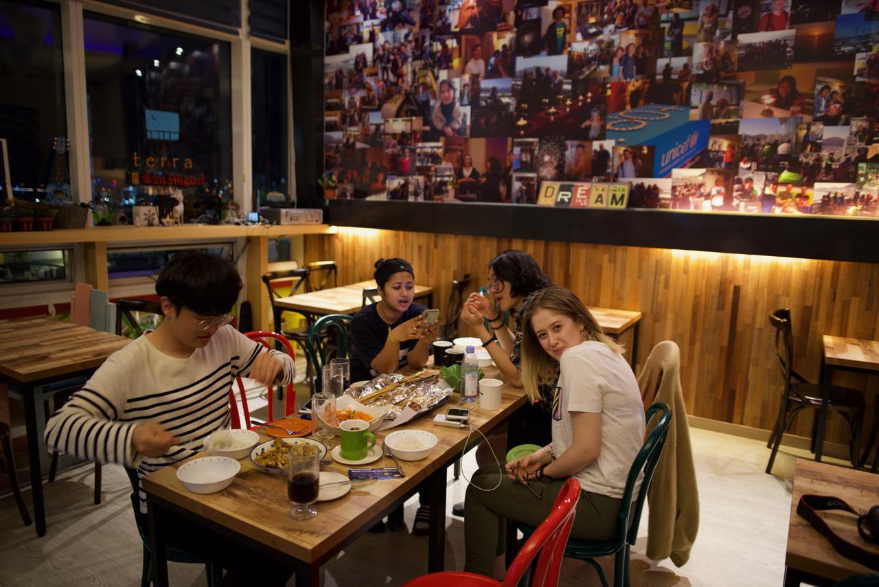 Terra Guesthouse Busan Exterior photo