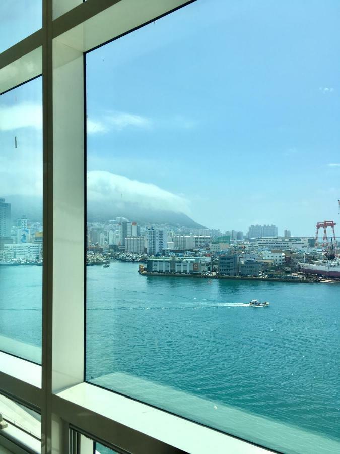 Terra Guesthouse Busan Exterior photo